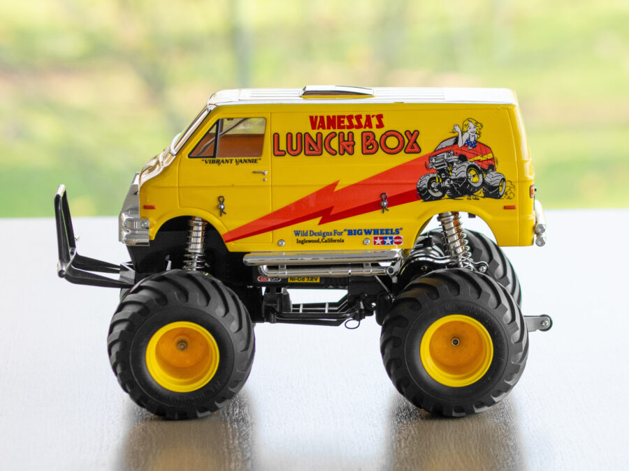 1:10 Scale Tamiya Off-Road Car Lunch Box Radio Control Kit - Image 12