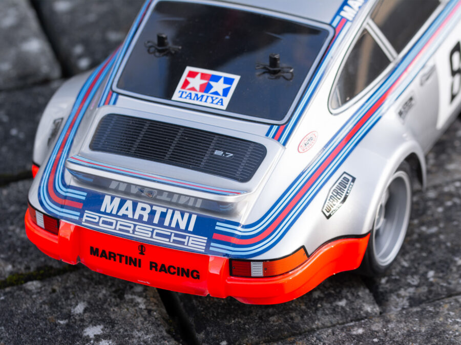 1:10 Scale Tamiya Porsche 911 Carrera RSR Martini (TT-02) Radio Control Kit - Image 8