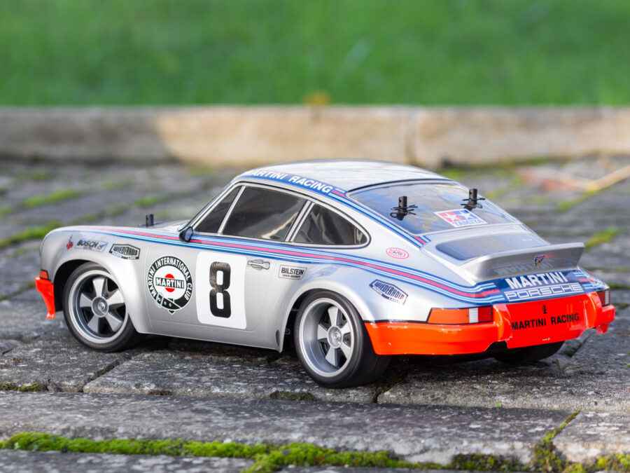 1:10 Scale Tamiya Porsche 911 Carrera RSR Martini (TT-02) Radio Control Kit - Image 9