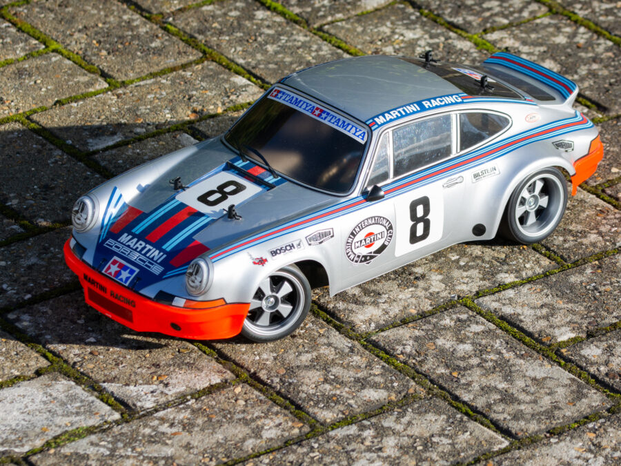 1:10 Scale Tamiya Porsche 911 Carrera RSR Martini (TT-02) Radio Control Kit - Image 10