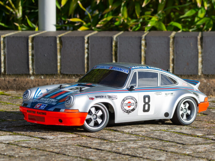 1:10 Scale Tamiya Porsche 911 Carrera RSR Martini (TT-02) Radio Control Kit - Image 11