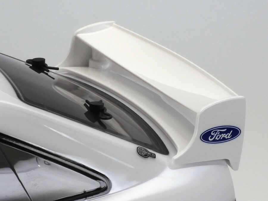 1:10 Scale Tamiya Ford Escort Cosworth 1998 (TT-02) Radio Control Kit - Image 5