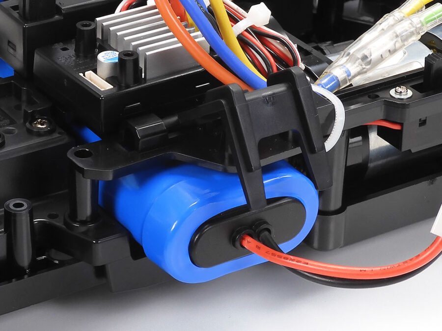 1:10 Scale Tamiya Fiat Abarth 1000 TCR Berlina Corse (MB-01) Radio Control Kit - Image 18