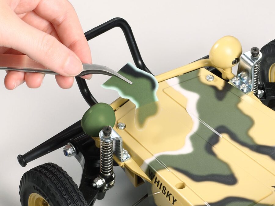 1:10 Scale Tamiya Fast Attack Vehicle (2011) Radio Control Kit - Image 5
