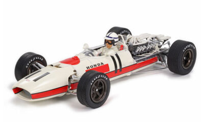 1:12 Scale Tamiya Honda RA273 F1 Car with Photo-Etched Parts Model Kit