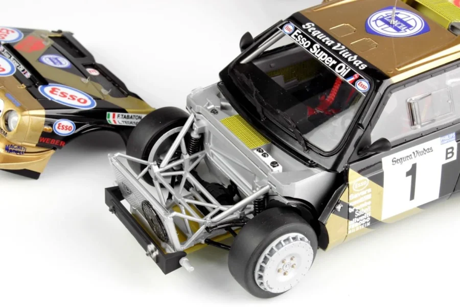 1:24 Scale Beemax Lancia Delta S4 Catalunya Rally 1986 Model Kit - Image 4