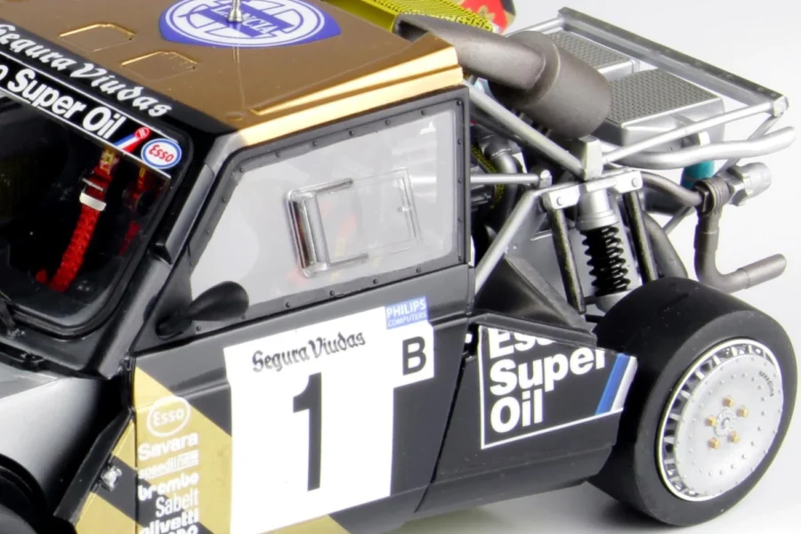 1:24 Scale Beemax Lancia Delta S4 Catalunya Rally 1986 Model Kit - Image 6