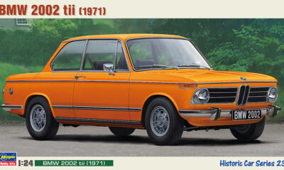 1:24 Scale Hasegawa BMW 2002 tii Turbo Model Kit