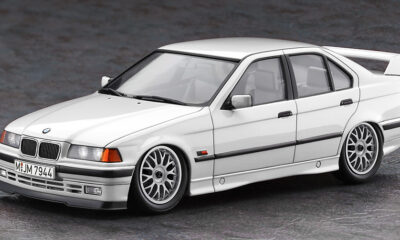 1:24 Scale Hasegawa BMW 320i Custom Car Model Kit