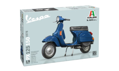 1:9 Scale Italeri Piaggio Vespa PX 125/150 1978 Scooter Model Kit