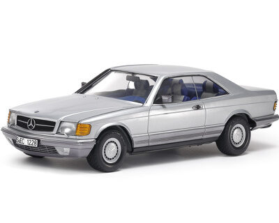 1:24 Scale Tamiya Mercedes-Benz 500 SEC Model Kit