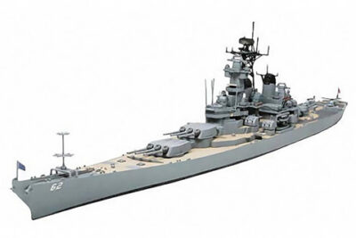 1:700 Tamiya US Navy Battleship New Jersey Model Kit