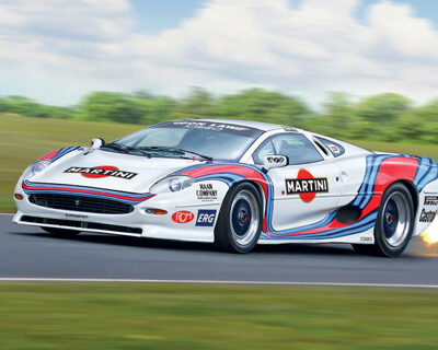 1:24 Scale Italeri Jaguar XJ 220 Race Car Model Kit