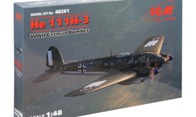 1:32 Scale ICM CR.42AS Italian Fighter Bomber Model Kit (Copy)