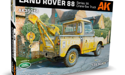1:35 Scale AK Land Rover 88 Series 2 Recovery Crane Tow Truck Model Kit