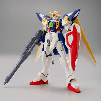 1:144 scale Bandai EG Wing Gundam Model Kit