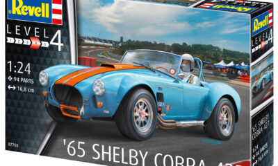 1:25 Scale Revell Shelby Cobra 427 Model Car Kit
