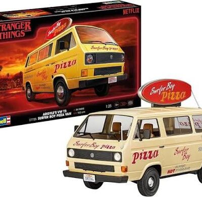 1:25 Scale Revell Stranger Things Arygles Volkswagen Type 3 Surfer Boy Pizza Van Model Kit