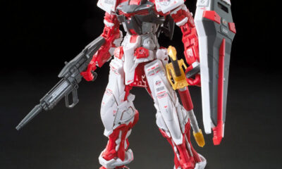 Bandai HG 1:144 Gundam Astray Red Frame (Flight Unit) Model Kit