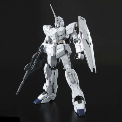 1:100 scale Bandai MG RX-0 Unicorn Gundam Model Kit